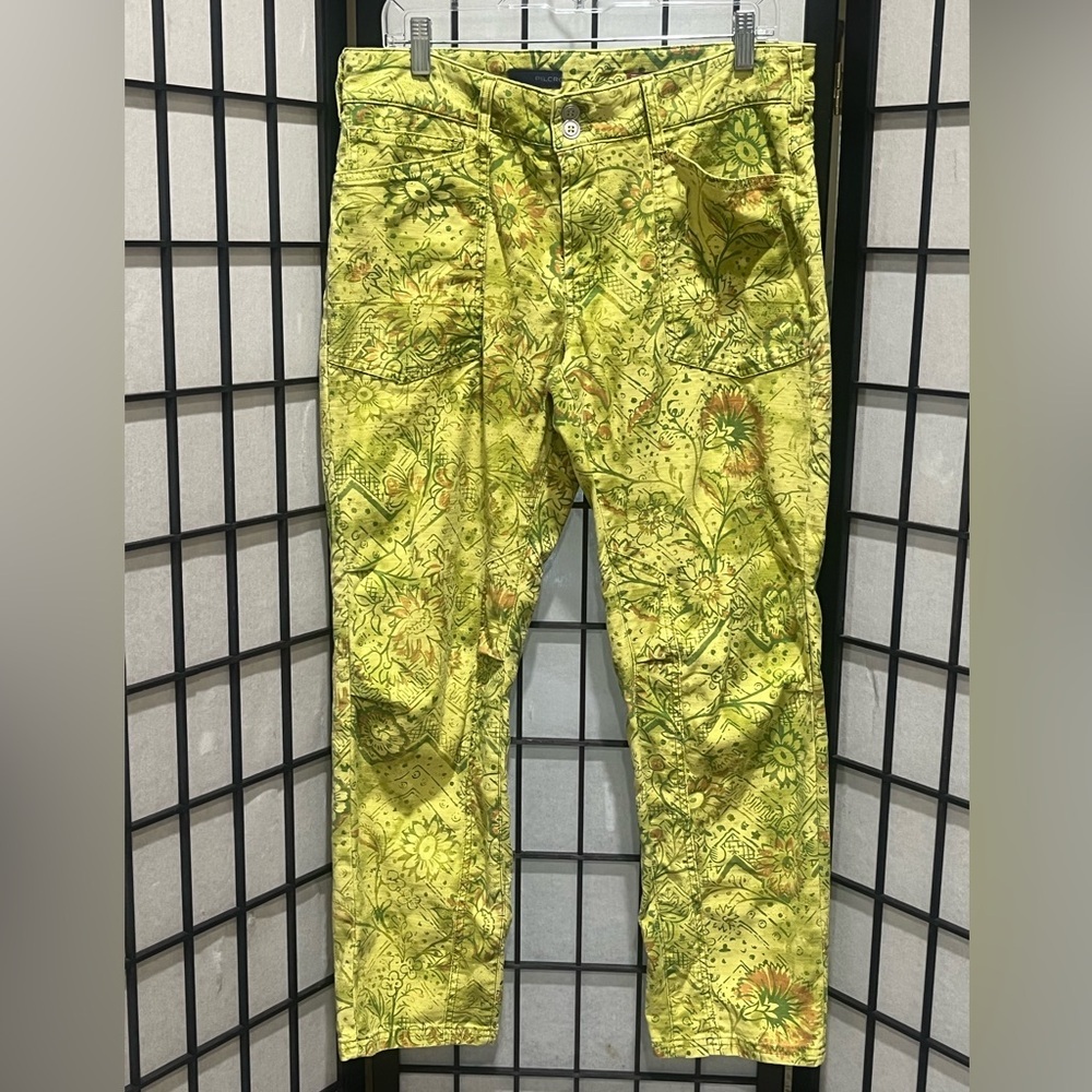ANTHROPOLOGIE PILCRO THE WANDERER LOW RISE GREEN CHARTREUSE Floral Pants SIZE 30